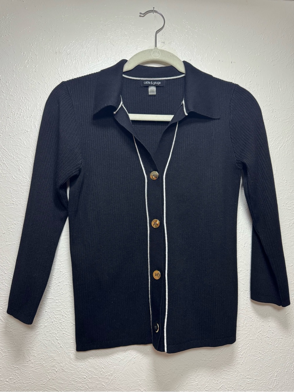 Cable & Gauge Ribbed Gold Button Collar Black Cardigan